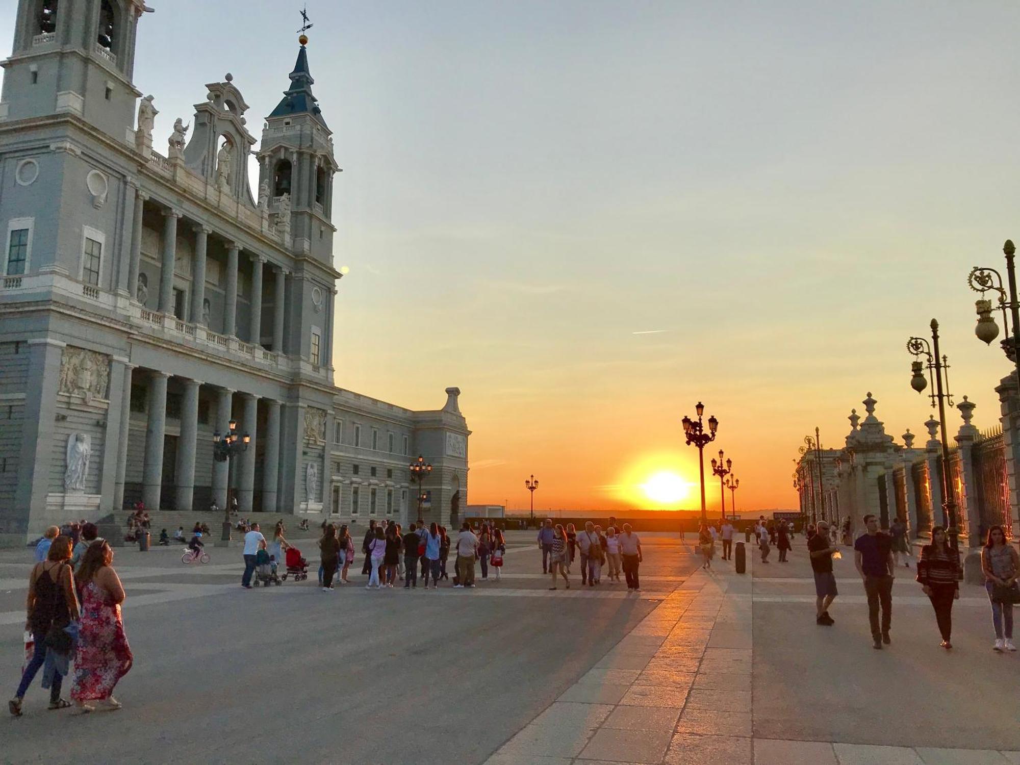 Latina Palace مدريد المظهر الخارجي الصورة